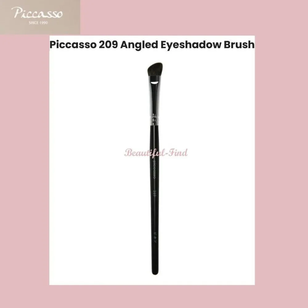 Piccasso 209 Angled Eyeshadow Brush New